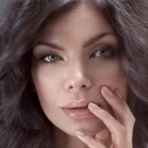 Meet your Posher, Oleynik